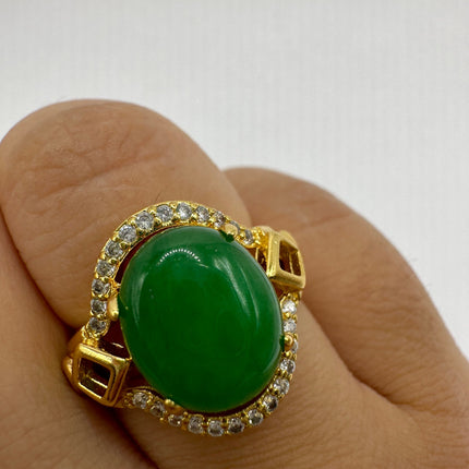 Vintage Gold Green Jade Lucky Cocktail Ring - oval shape, antique design, diamond look