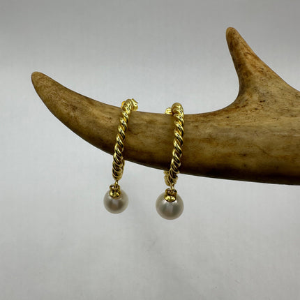 Vintage Gold Earrings | Tiny White Pearl Deco Twisted Hoop Loop | Golden 925 Sterling Silver Minimalist Elegant Everyday Earrings
