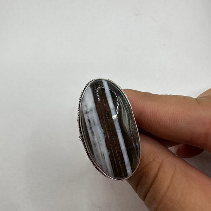 Vintage Black Banded Agate Cocktail Ring