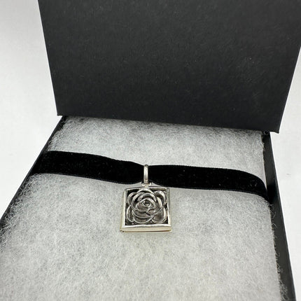 Vintage Silver Photo Locket | Rose Design 925 Sterling Silver Pendant Locket Velvet Choker Necklace | Photo Memory Engravable Charm Necklace