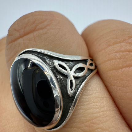 Vintage Black Onyx Celtic Knot Ring Band 925 Sterling Silver