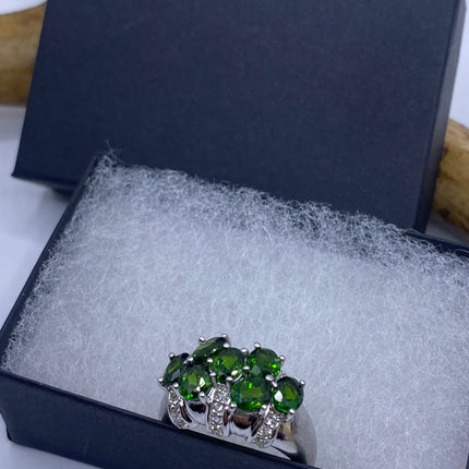 Vintage Silver Ring | Emerald Green Chrome Diopside White Sapphire Gemstone Multistone Cluster Cocktail | 925 Sterling Silver Wedding Band