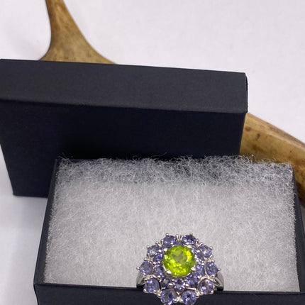 Vintage Silver Ring | Green Peridot Blue Tanzanite Gemstone Crystal Birthstone Ring | 925 Sterling Silver Band Crystal Cluster Cocktail Ring