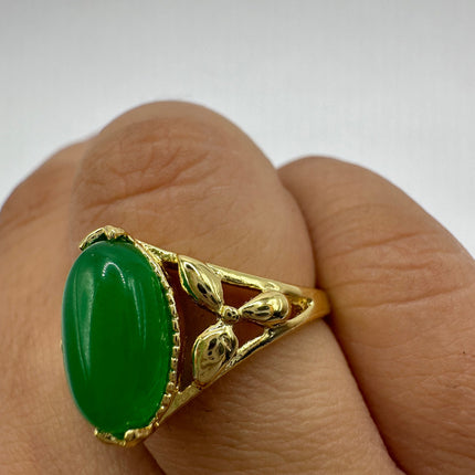 Vintage Gold Green Jade Lucky Cocktail Ring