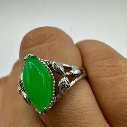 Vintage Silver Green Jade Lucky Cocktail Ring