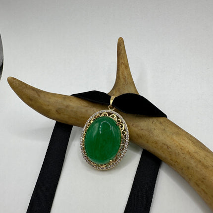Vintage Green Jade Deco Choker Necklace - Golden Bronze