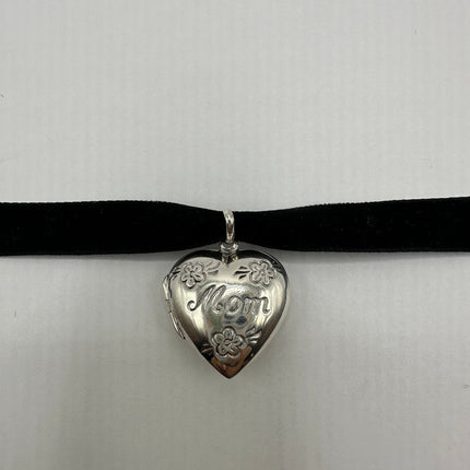 Vintage Style Mom Heart locket 925 Sterling Silver
