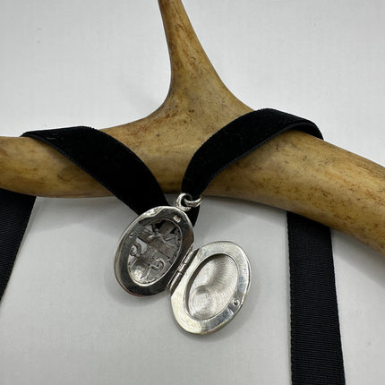 Vintage Silver Locket | Large Oval Photo Pendant Etched Cross Design | 925 Sterling Silver | Holds Small Photo Memory Velvet Choker Necklace