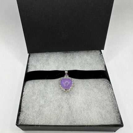 Vintage Pendant Choker Necklace | Lavender Purple Jade Gemstone Crystal Lucky Heaty Charm Statement Choker in Golden Bronze