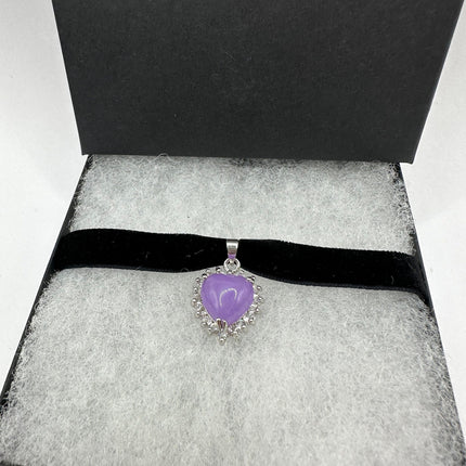 Vintage Pendant Choker Necklace | Lavender Purple Jade Gemstone Crystal Lucky Heaty Charm Statement Choker in Golden Bronze