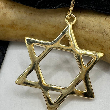 Vintage Gold Star of David Pendant Choker Necklace | 9K Gold Filled Jewish Star Velvet Ribbon Statement Charm Choker Necklace