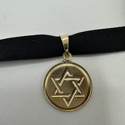 Vintage Gold Star of David Pendant Choker Necklace | 9K Gold Filled Jewish Star Velvet Ribbon Statement Charm Choker Necklace