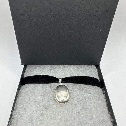 Vintage Silver Photo Locket Pendant Choker Necklace - 925 Sterling Silver Photo Charm Engravable Antique Locket