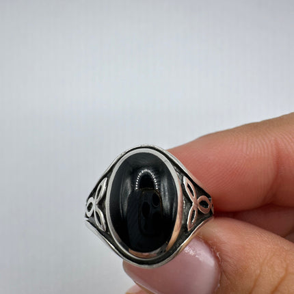 Vintage Black Onyx Celtic Knot Ring Band 925 Sterling Silver