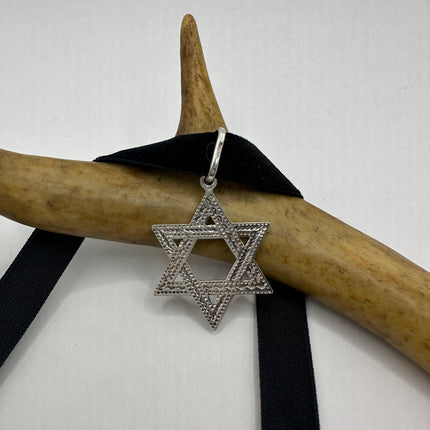 Vintage Silver Star of David Pendant Choker Necklace | 925 Sterling Silver Jewish Star Velvet Ribbon Statement Charm Choker Necklace