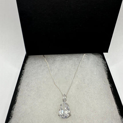 Vintage Cubic Zirconia 925 Sterling Silver chain Necklace