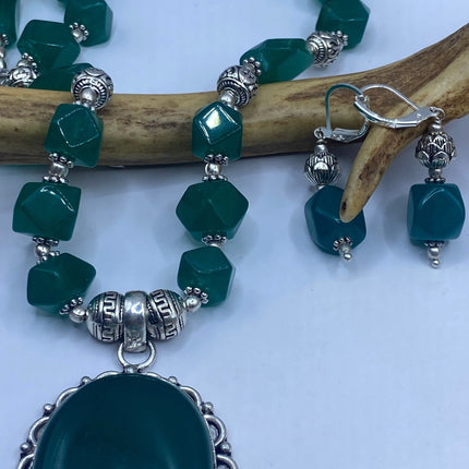 Vintage Green Onyx Beaded Silver Bronze Necklace set