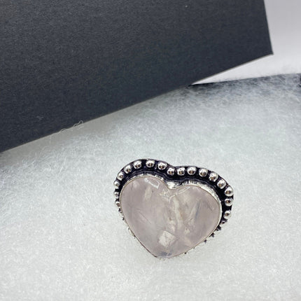 Vintage Pink Rose Quartz Heart Ring Silver Band