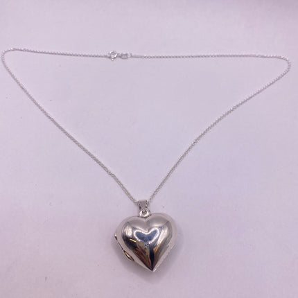 Vintage Silver Locket | Tiny Heart Pendant Charm Necklace | Delicate 925 Sterling Silver Chain | Small Photo Memory Necklace