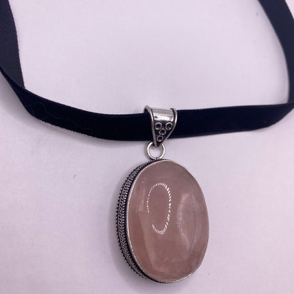 Vintage Pink Rose Quartz Boho Black Velvet Choker Silver Necklace - oval shape