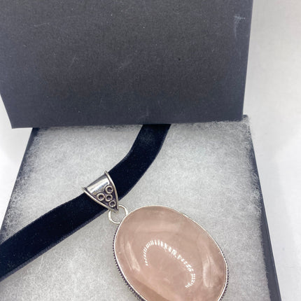 Vintage Pink Rose Quartz Boho Black Velvet Choker Silver Necklace - oval shape