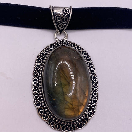 Vintage Pendant Choker Necklace | Green Red Labradorite Crystal Silver Bronze Pendant | Velvet Choker Statement Necklace