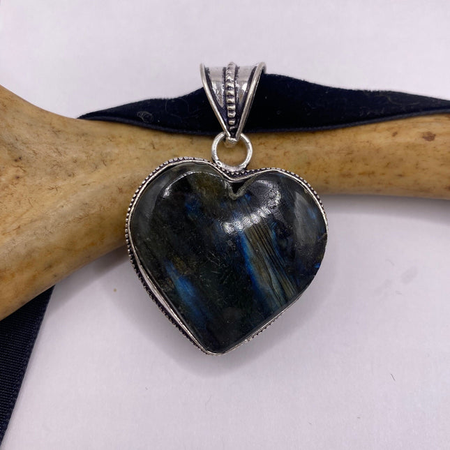 Vintage Labradorite Heart Boho Black Velvet Choker Silver Necklace