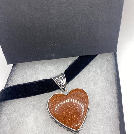 Vintage Gold Sandstone Heart Boho Black Velvet Choker Silver Necklace