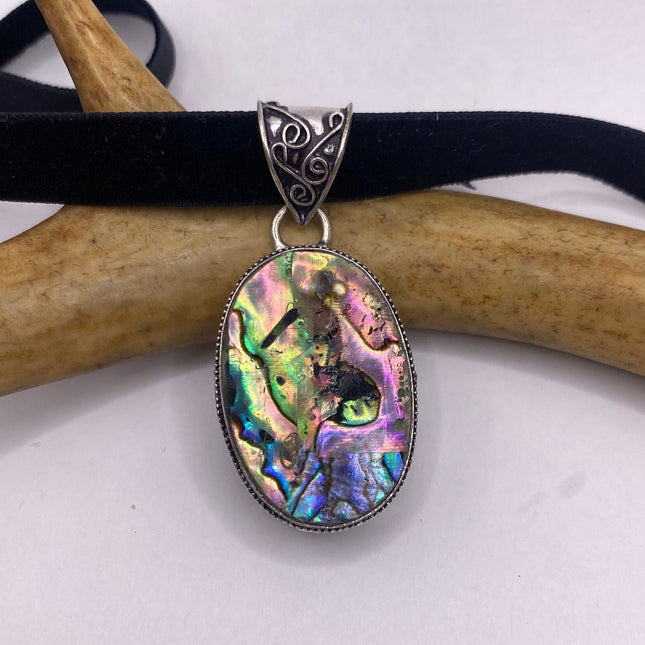 Vintage Pendant | Large Rainbow Abalone Haliotis Iris Shell | Silver Finished Bronze Velvet Choker Necklace | Unique Colorful Statement