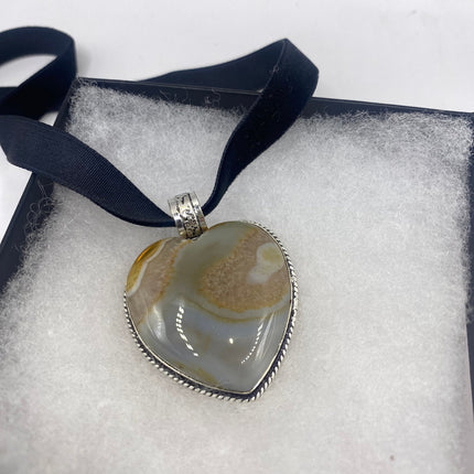 Vintage Choker Boho Agate Heart Silver Necklace