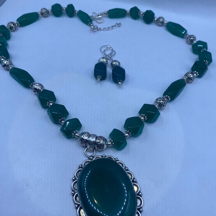 Vintage Green Onyx Beaded Silver Bronze Necklace set