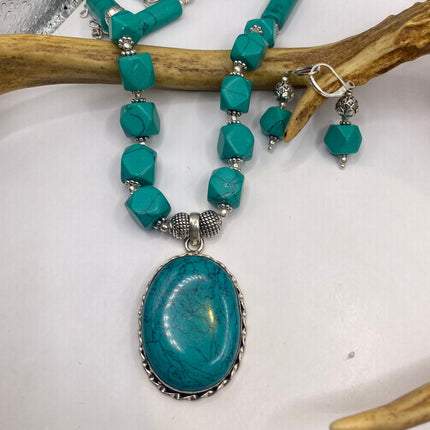 Turquoise Howlite Beaded Silver Bronze Necklace set
