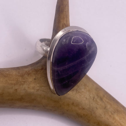 Vintage Purple Amethyst Cocktail Ring Silver Band Statement Ring