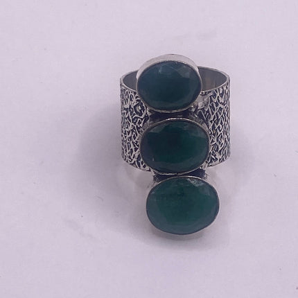 Vintage Green Emerald Boho Cocktail Ring Silver Band, Antique Style Design