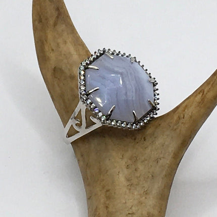 Vintage Blue Lace Agate Crystal Cocktail Ring 925 Sterling Silver, Antique Style Design