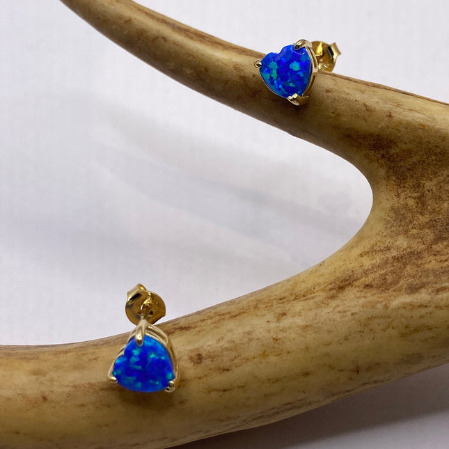 Vintage Gold Earrings | Tiny Blue Fire Opal Gemstone Heart | Golden 925 Sterling Silver Stud Button Earrings | Minimalist Everyday Jewelry
