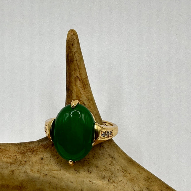 Vintage Golden Green Jade Lucky Cocktail Ring