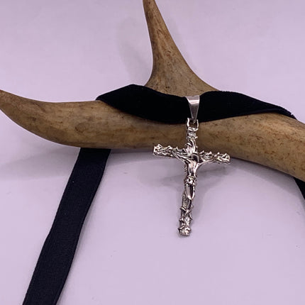 Vintage Silver Pendant | Cross Crucifix Religious Charm Prayer Pendant | 925 Sterling Silver Ribbon Choker Necklace