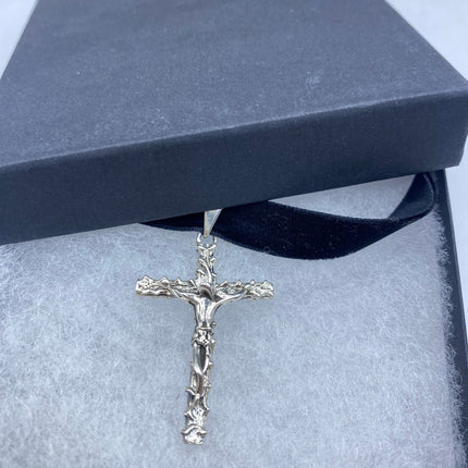 Vintage Silver Pendant | Cross Crucifix Religious Charm Prayer Pendant | 925 Sterling Silver Ribbon Choker Necklace