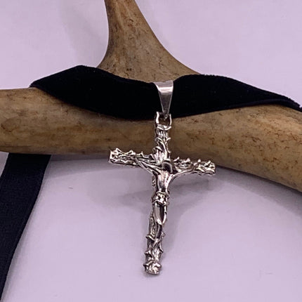 Vintage Silver Pendant | Cross Crucifix Religious Charm Prayer Pendant | 925 Sterling Silver Ribbon Choker Necklace