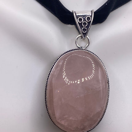 Vintage Pink Rose Quartz Boho Black Velvet Choker Silver Necklace - oval shape