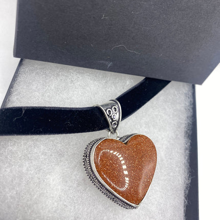 Vintage Gold Sandstone Heart Boho Black Velvet Choker Silver Necklace