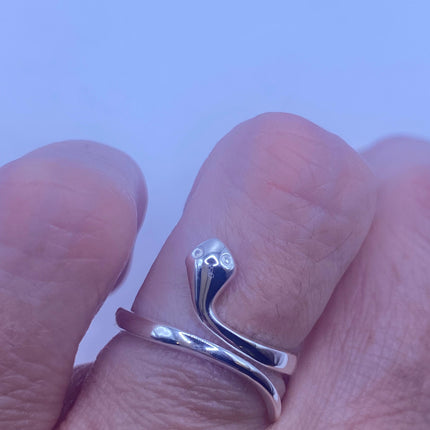 Vintage Tiny Silver Snake Ring | Serpent Wedding Cocktail Ring | 925 Sterling Silver - Unique Treasure - Free US Shipping!