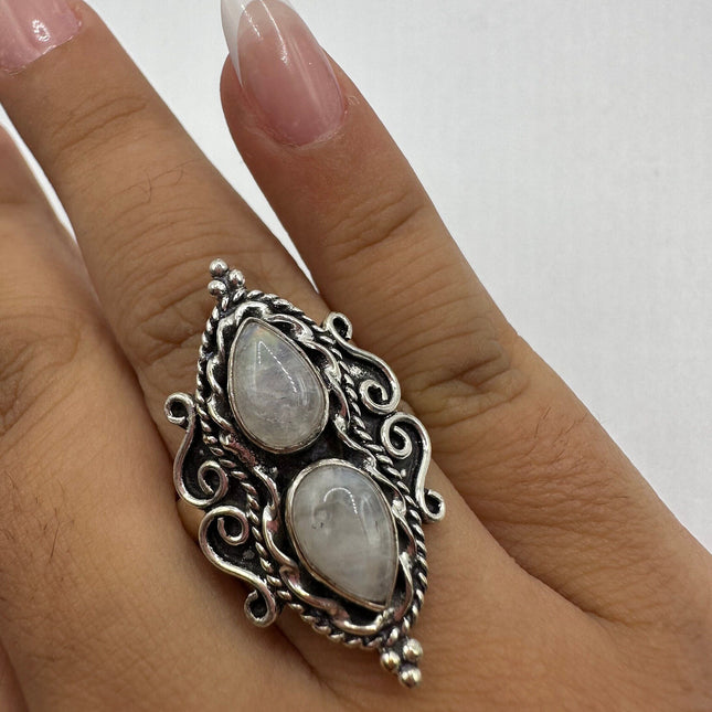 Vintage Rainbow Moonstone Ring Band - Antique Style Design