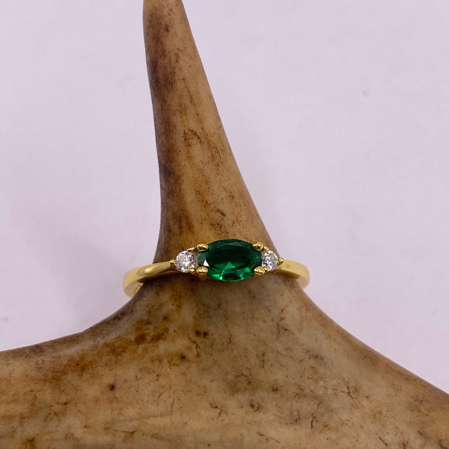 Vintage Gold Ring | Tiny Emerald Green Clear Crystal Diamond Dainty Band | Golden 925 Sterling Silver | Stacking Everyday Minimalist Ring