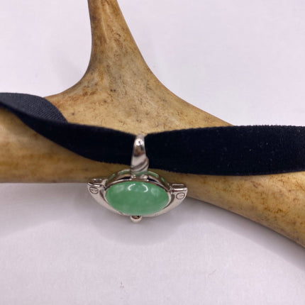 Vintage Silver Pendant | Green Jade Gemstone | 925 Sterling Silver Charm Velvet Choker Necklace - Lucky Green Stone