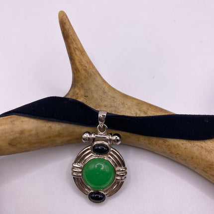 Vintage Silver Pendant | Green Jade Black Onyx Gemstone Pendant | 925 Sterling Silver Charm Velvet Choker Necklace - Lucky Green Stone