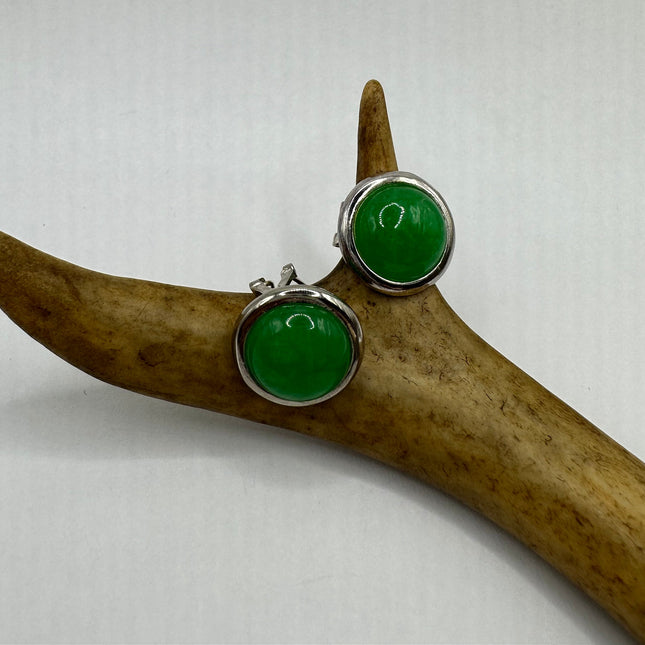 Vintage Gemstone Earrings | Green Jade Crystal Birthstone | 925 Sterling Round Silver Button Earrings