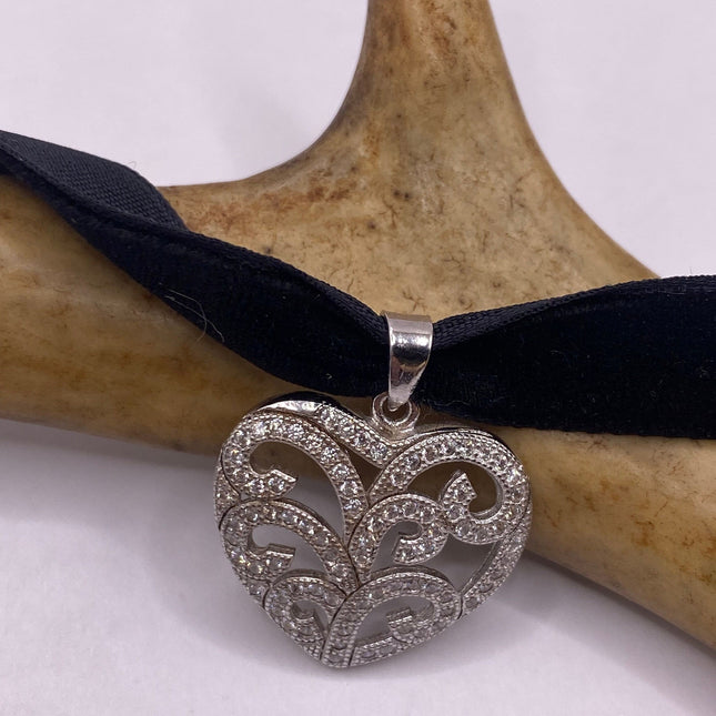 Vintage Cubic Zirconia Heart Choker 925 Sterling Silver Necklace