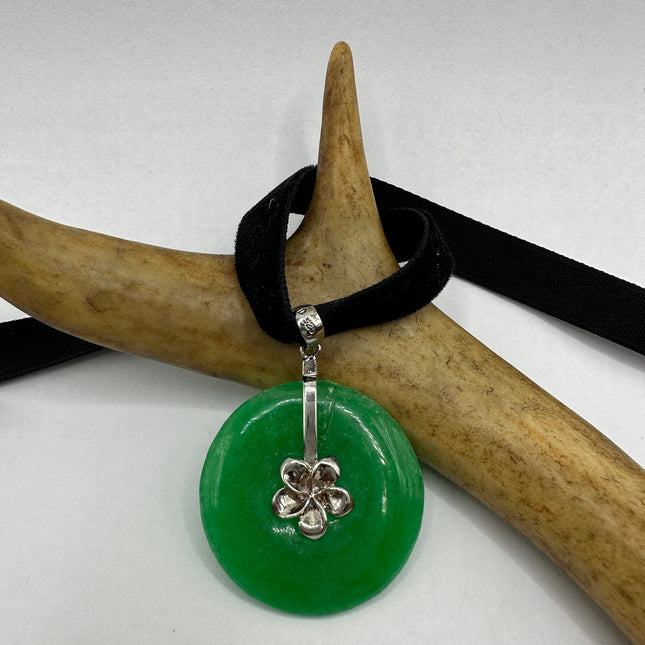 Vintage Green Jade Velvet Ribbon Choker 925 Sterling Silver Necklace